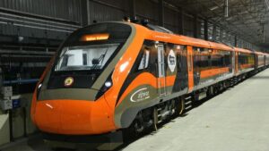 Patna to Gorakhpur Vande Bharat Train